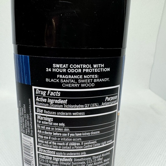 Bath & Body Works Men’s Body Care Bundle of 2 NWT - Picture 4 of 4